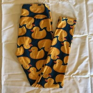 LuLaRoe OS Leggings Rubber Ducky pattern.